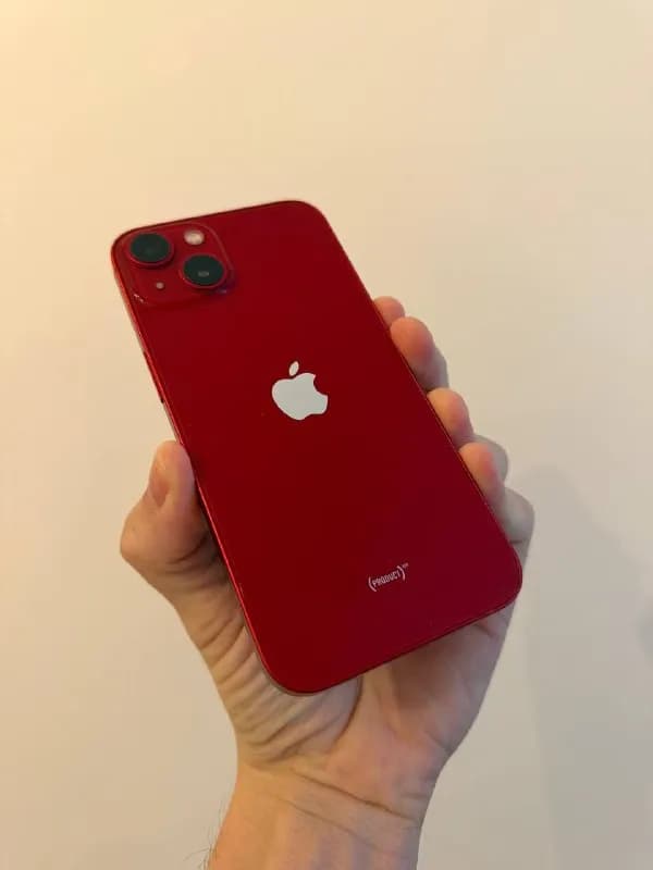 iPhone 13, в хорошем состоянии, батарея 78% 550 лари — Батуми — 80 ₾