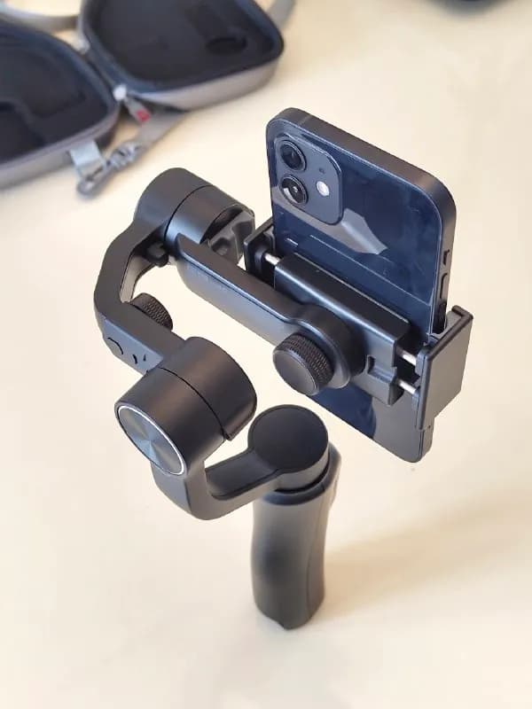 Zhiyun Smooth — Батуми — 140 ₾