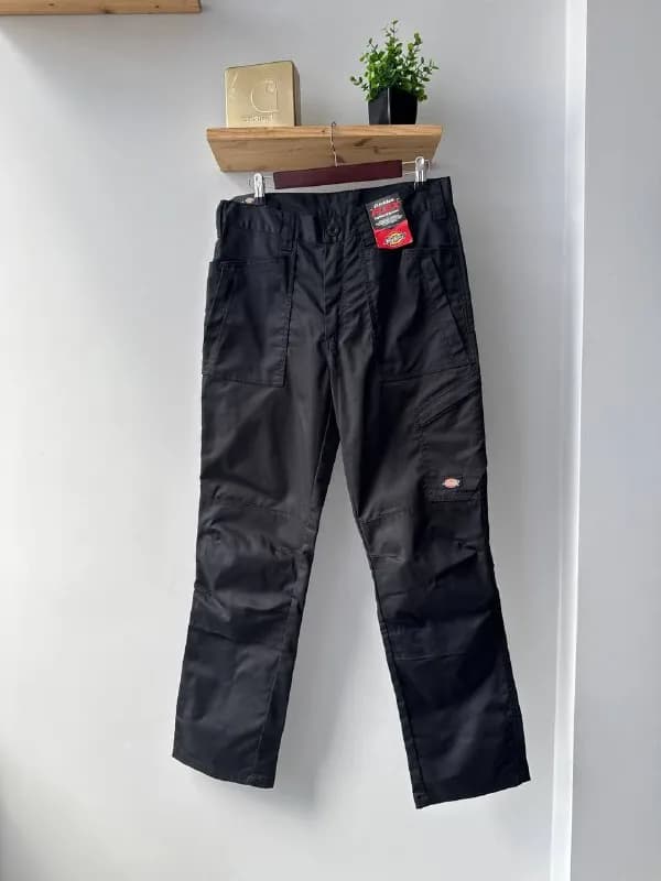 Dickies — Батуми — 110 ₾