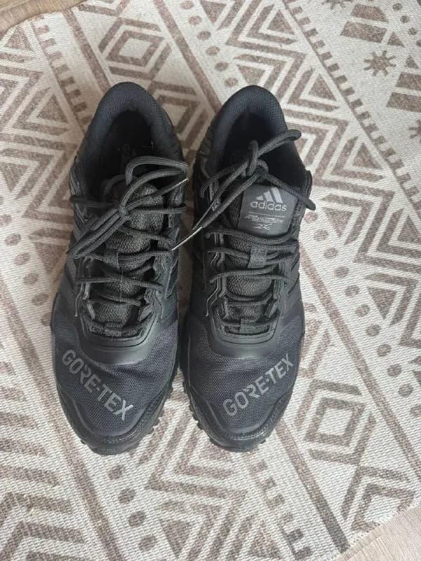 Adidas MARATHON 2K GTX IF9097. Новые. Оригинал. Не подошел размер. Ни разу не носили.размер 43. — Батуми — 380 ₾