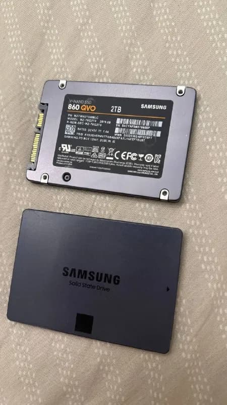 SSD Samsung 860 QVO 2TB — отличное состояние, работали совсем немного. Очень шустрые. Проверены, без — Батуми — 500 ₾