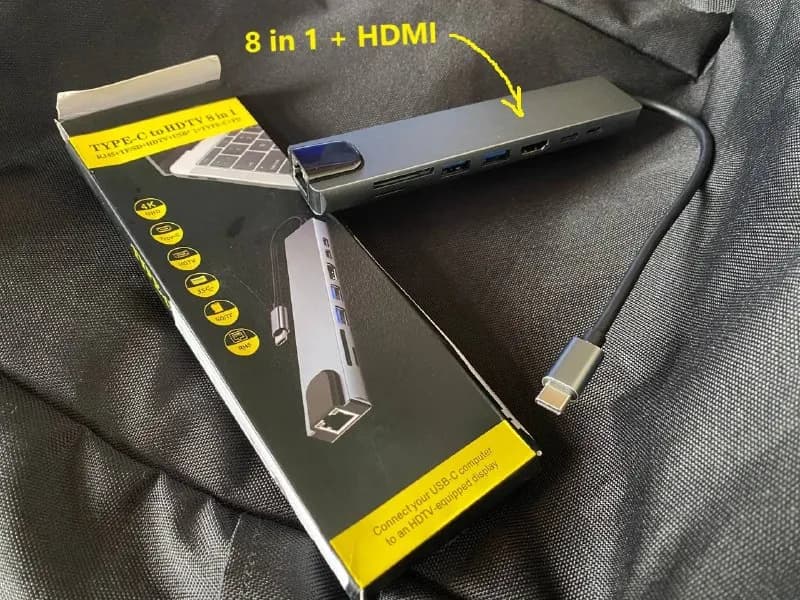 1) Type-C Хаб 8 в 1 с HDMI: — Батуми — 45 ₾