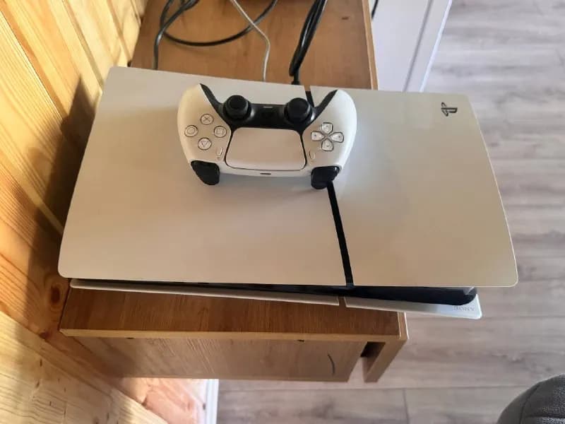 PS5 Slim Digital Edition 1TB, белый — Батуми — 1 150 ₾