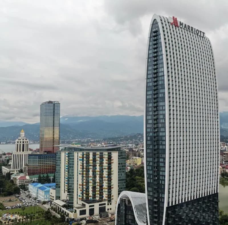 25-26°C. — Батуми