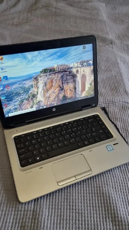 2 офисных ноутбука HP — Батуми — 350 ₾