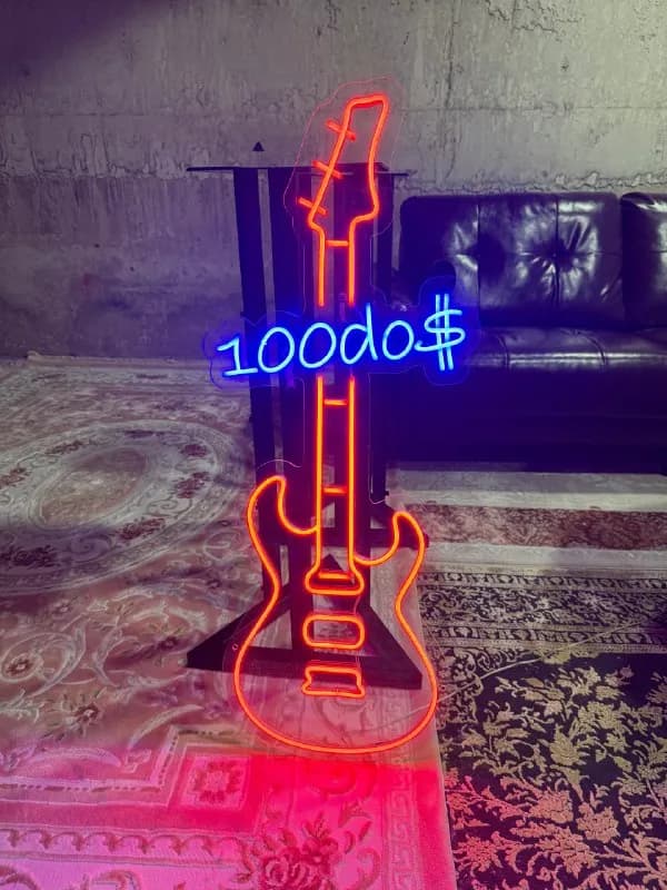 LED-вывеска «Гитара» — Батуми — 299 ₾