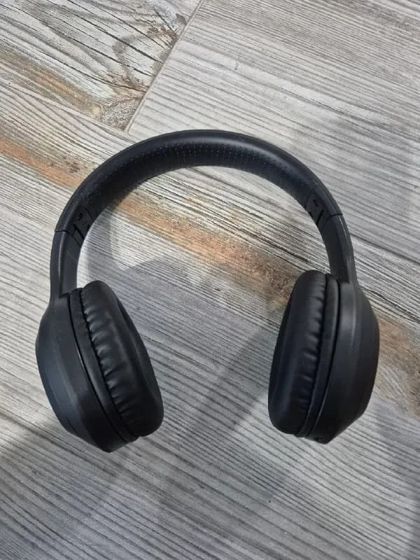 HOCO W30 — Отличное состояние — 45 GEL — Батуми — 45 ₾