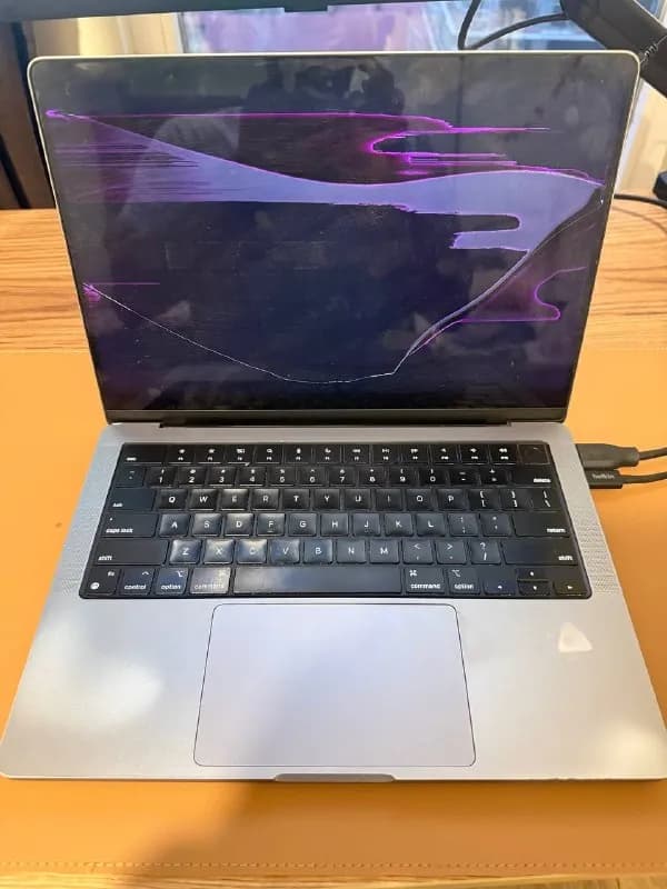 MacBook Pro M1 pro 14 — Батуми — 141 100 ₾