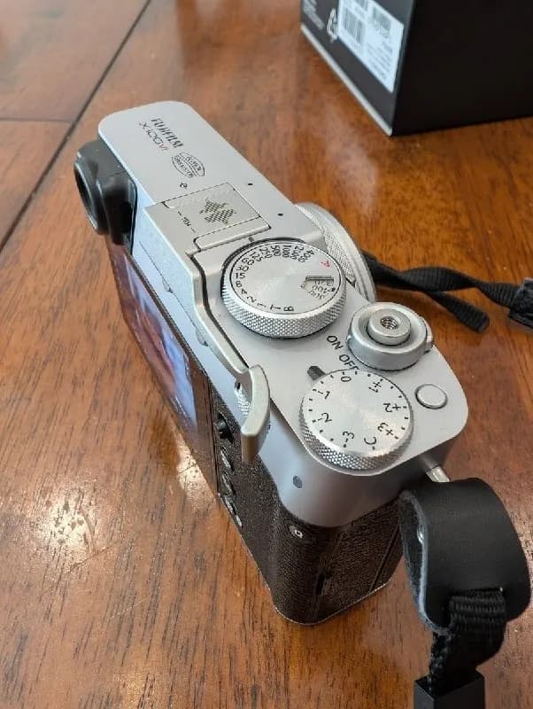 Fujifilm X100VI Silver — Тбилиси — 4000 ₾