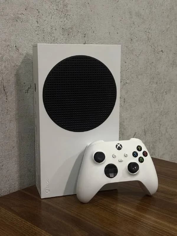 Xbox Series S 512GB и геймпад 🎮 — Тбилиси — 550 ₾