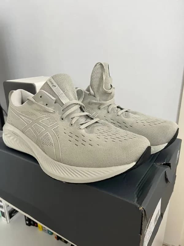 Asics Gel Excite — Тбилиси — 200 ₾