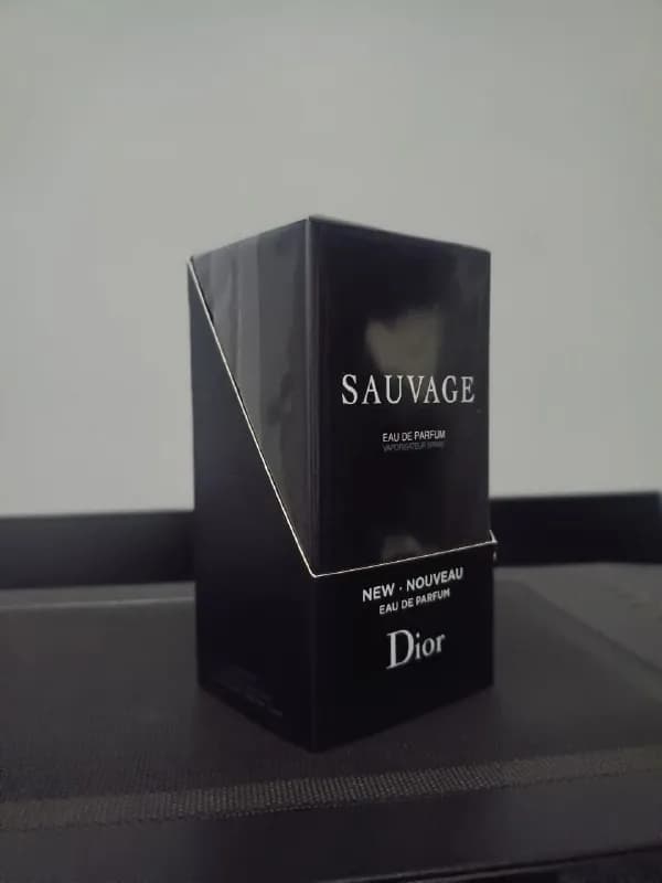 Dior Sauvage (Eau de Parfum) — Батуми — 30 ₾