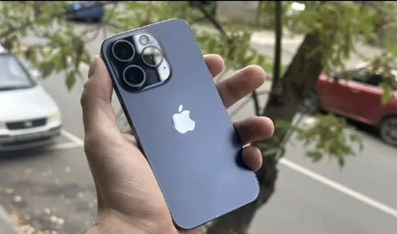 iphone 15 pro 512gb, акб 90%, 1400 лари без торга. Обмен не интересует — Тбилиси — 1 400 ₾