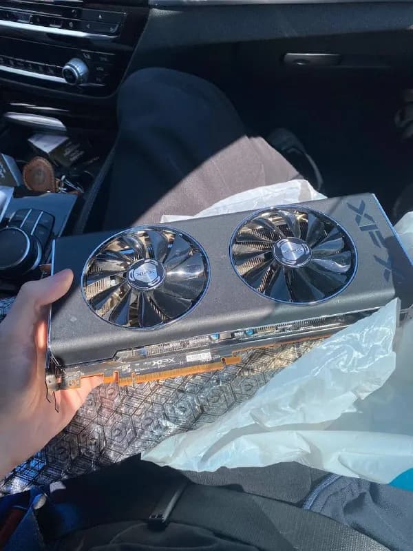Sapphire Nitro+ RX 580 8GB (топ исполнение, тихая, холодная) — Батуми
