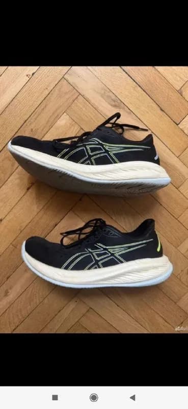 Asics (28.5) — 100 lar — Тбилиси — 100 ₾