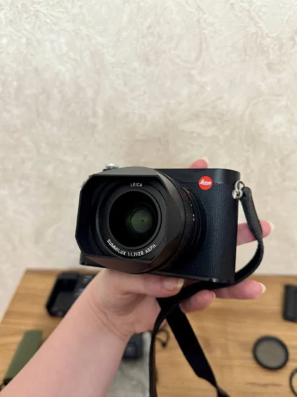 Leica Q3 — Батуми — 6 400 $