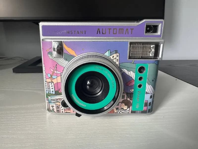 Lomo’Instant Automat Vivian Ho Edition (лимитированная версия) — Батуми — 800 ₾