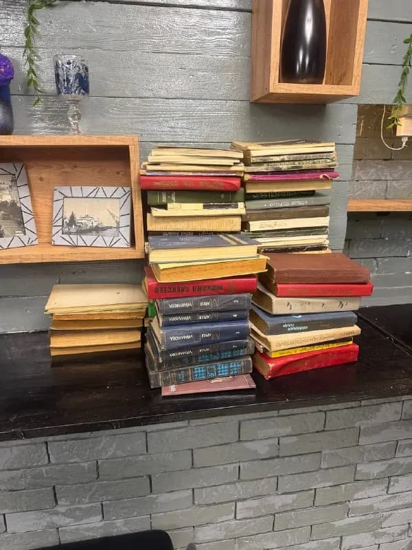 Сегодня вечером данные Книги будут выброшены, кому нужны — отдам бесплатно 🙏🏻 — Батуми