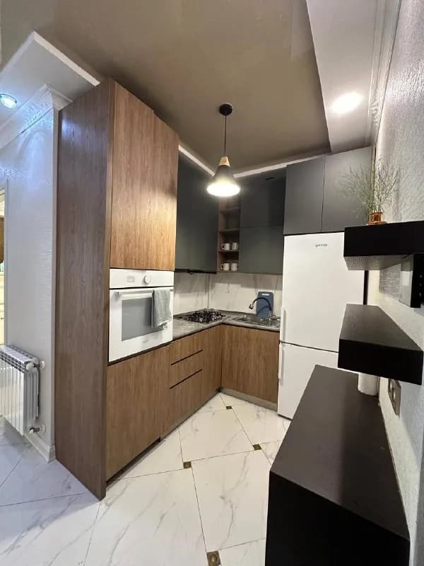 2+1 в доме Магнит — Батуми — 700 $