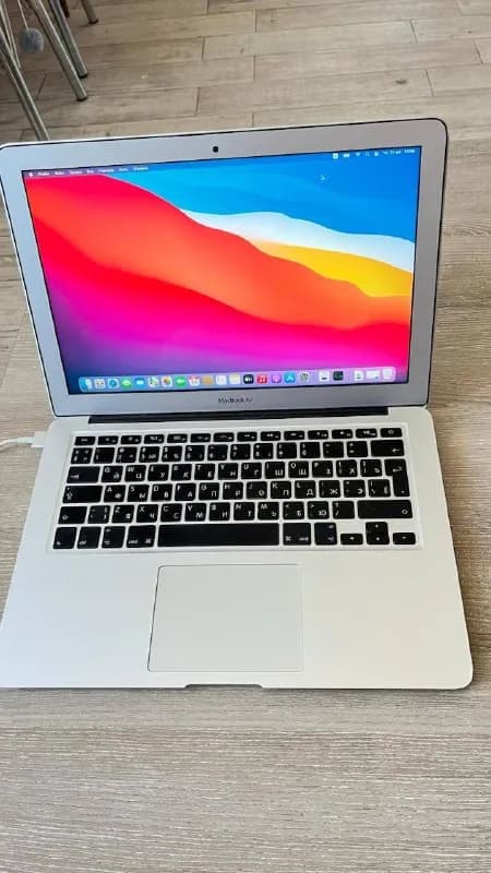 MacBook AIR 13» 2017 — Батуми — 500 ₾