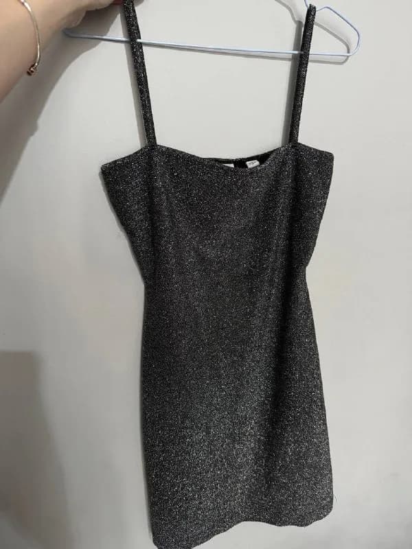 Платье блестящее вечернее — Батуми — 10 ₾