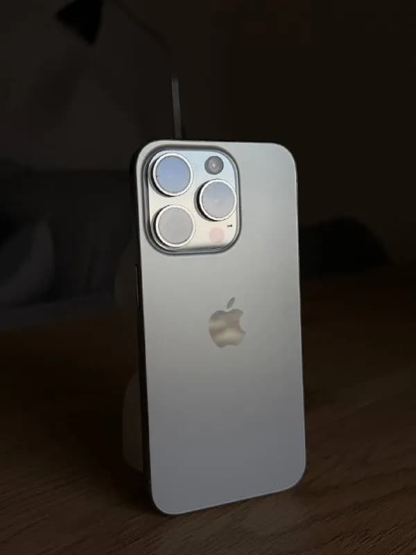 iPhone 15 pro 128 ГБ — Батуми — 1 650 ₾