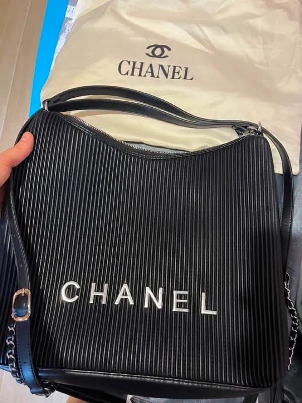 chanel большая. Идеальное состояние. 150 лари. — Тбилиси — 150 ₾