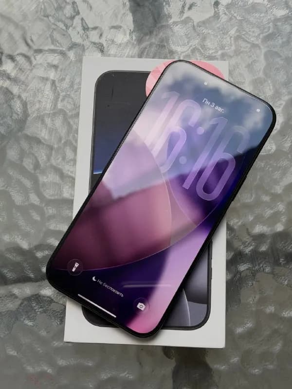 iPhone 16 Pro Max на 512 ГБ Black Titanium (A3295) — Тбилиси — 2,400 ₾