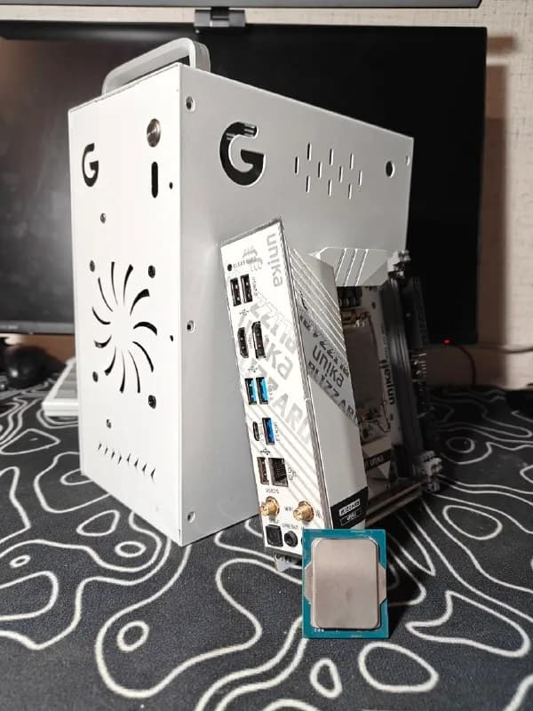 Unika B760 ITX BLIZZARD — Батуми — 500 ₾