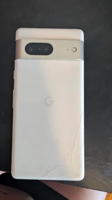Google pixel 7 на запчасти 70 лар — Батуми — 70 ₾