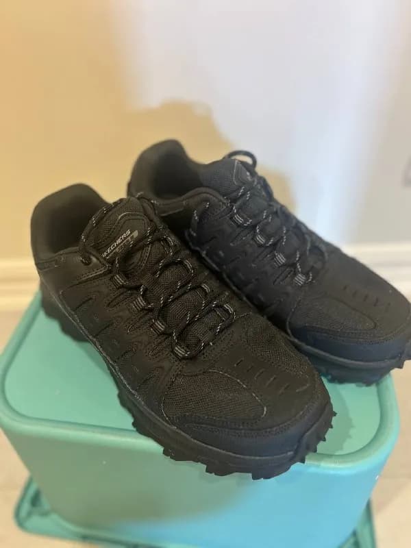 Skechers. Европейский размер 45,5 (вся размерная сетка на фото) — Батуми — 100 ₾