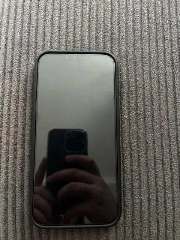 iPhone 14 Plus — Тбилиси — 700 ₾