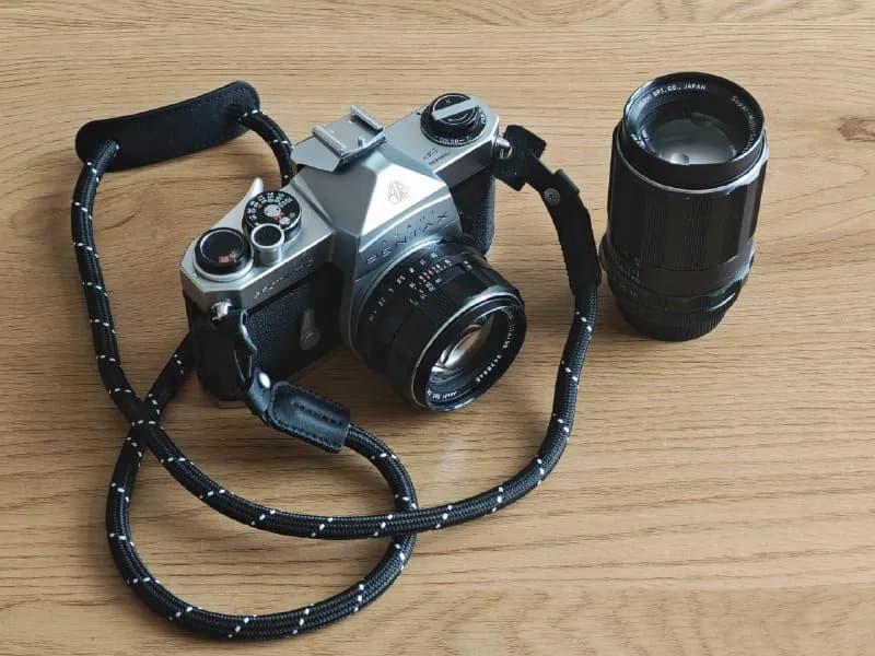 Asahi Pentax Spotmatic SP в комплекте с двумя объективами: Super Takumar 50 mm F1.4 и Super-Multi-Coa — Батуми — 450 ₾
