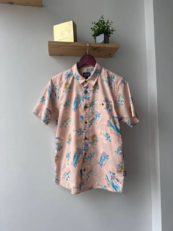 Patagonia — Батуми — 70 ₾