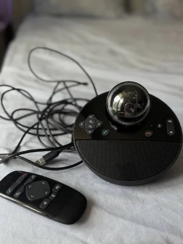 Logitech bcc950 с пультом 80 лари — Батуми — 80 ₾