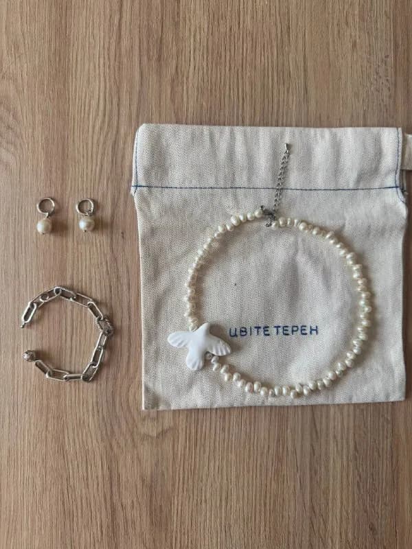 1. Колье — Тбилиси — 220 ₾
