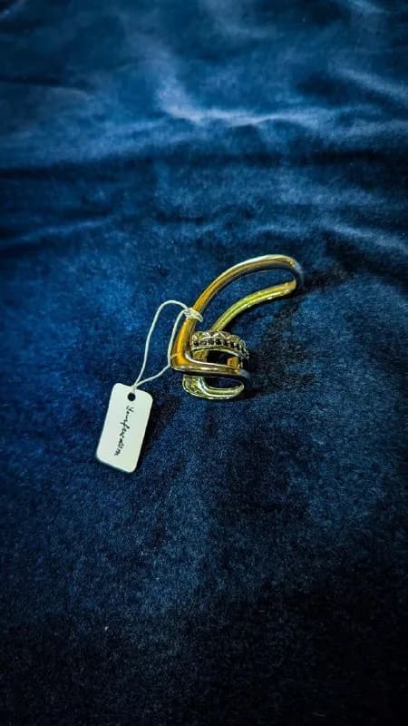 925 пробы и стали, размер 17, чуть регулируется, 40 лари — Тбилиси — 40 ₾