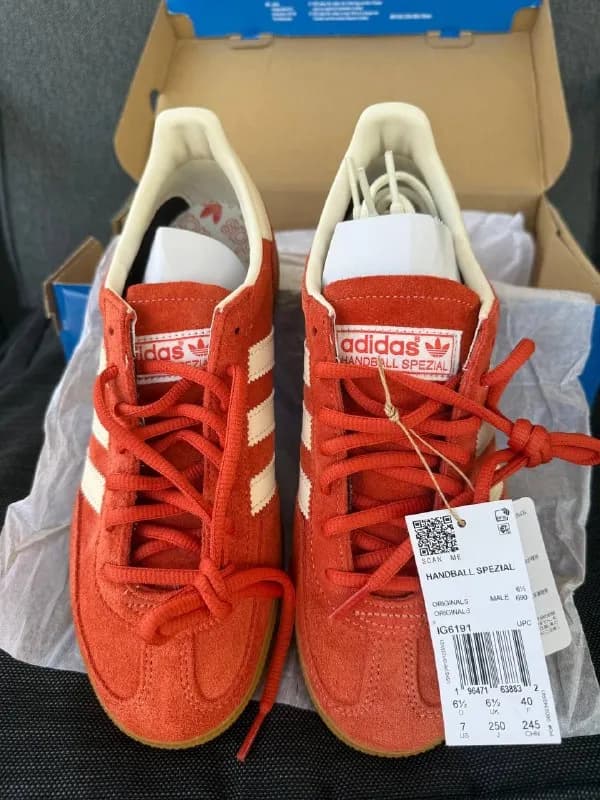 Абсолютно Новые Addidas handball — Тбилиси — 80 $