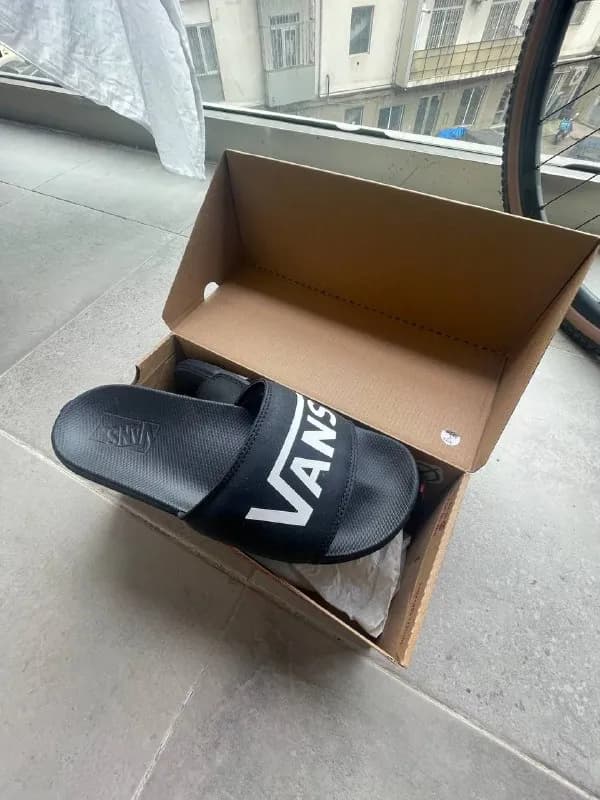 VANS la costs slide on — Тбилиси — 50 ₾