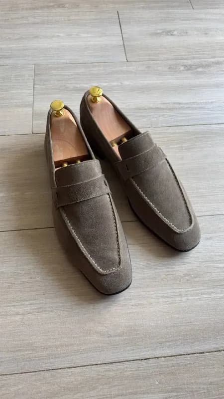 Santoni. 43 размер. Италия, один из лучших обувных брендов, оригинал. Состояние отличное, почти не н — Тбилиси — 350 ₾