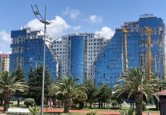 1 год) комфортабельную 2х комнатную квартиру (1+1). — Батуми — 700 $