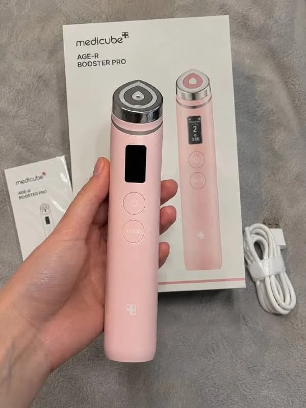 Medicube AGE-R Booster Pro (Pink) — Батуми — 650 ₾