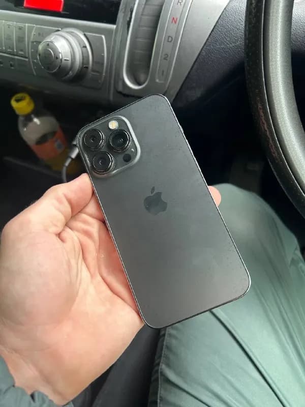 iPhone 13 Pro 256 gb, аккумулятор 75%, — Батуми — 999 ₾