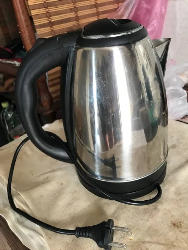 Чайник из нержавейки — Батуми — 20 ₾