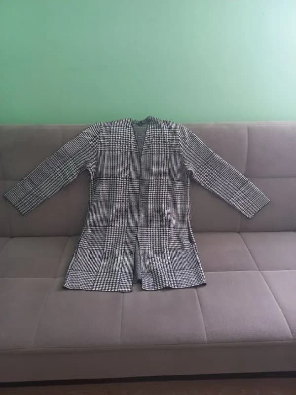 Ann Taylor — Батуми — 45 ₾