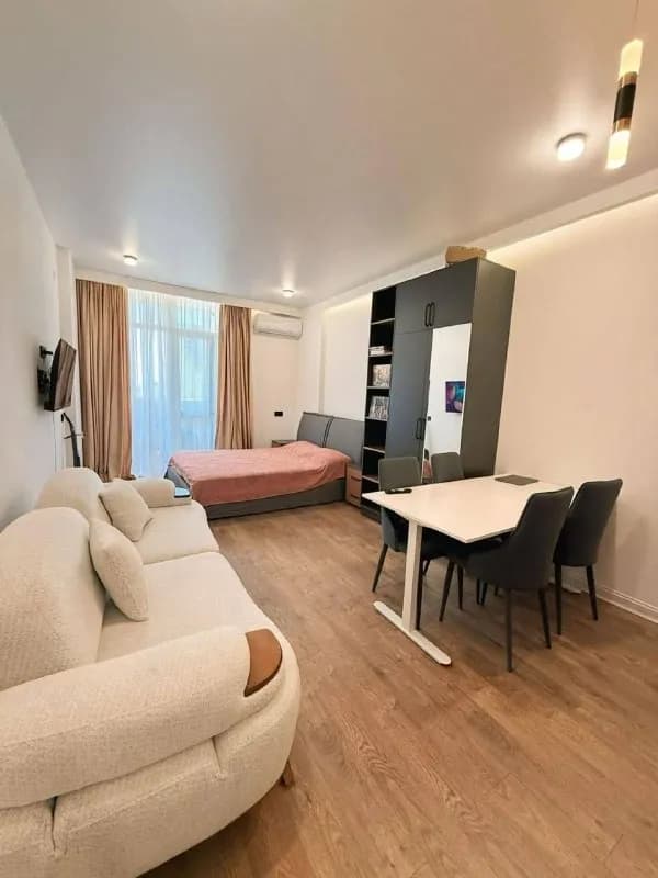 #Сдам студию по улице — Батуми — 450 $