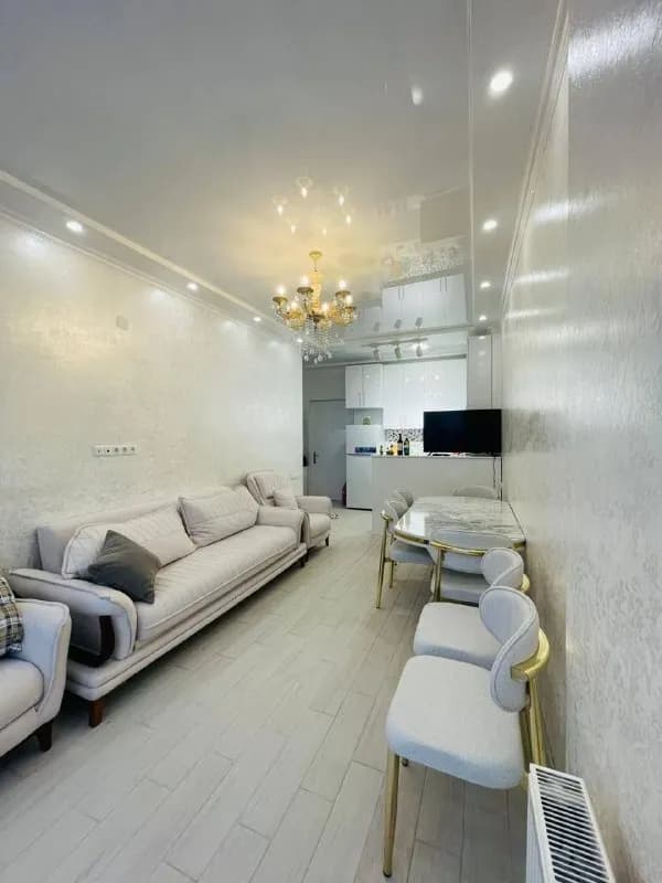 1+1 по улице Шартава, 22 — Батуми — 600 $