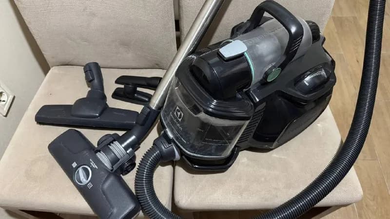 Пылесос Electrolux ESPC7 б/у — Батуми — 70 ₾