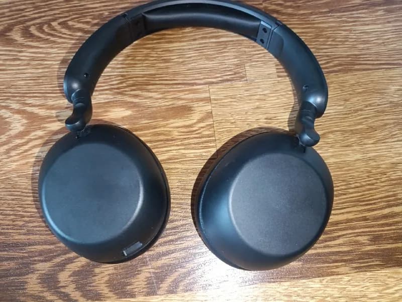 Sudio R3. Состояние идеальное, практически не использовались (как новые). Есть оригинальная коробка. — Батуми — 60 ₾
