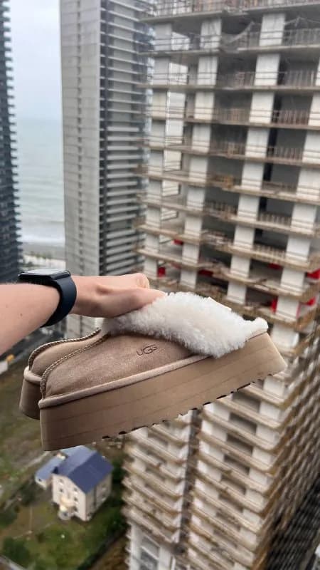 Ugg тапочки на резинке — Батуми — 200 ₾